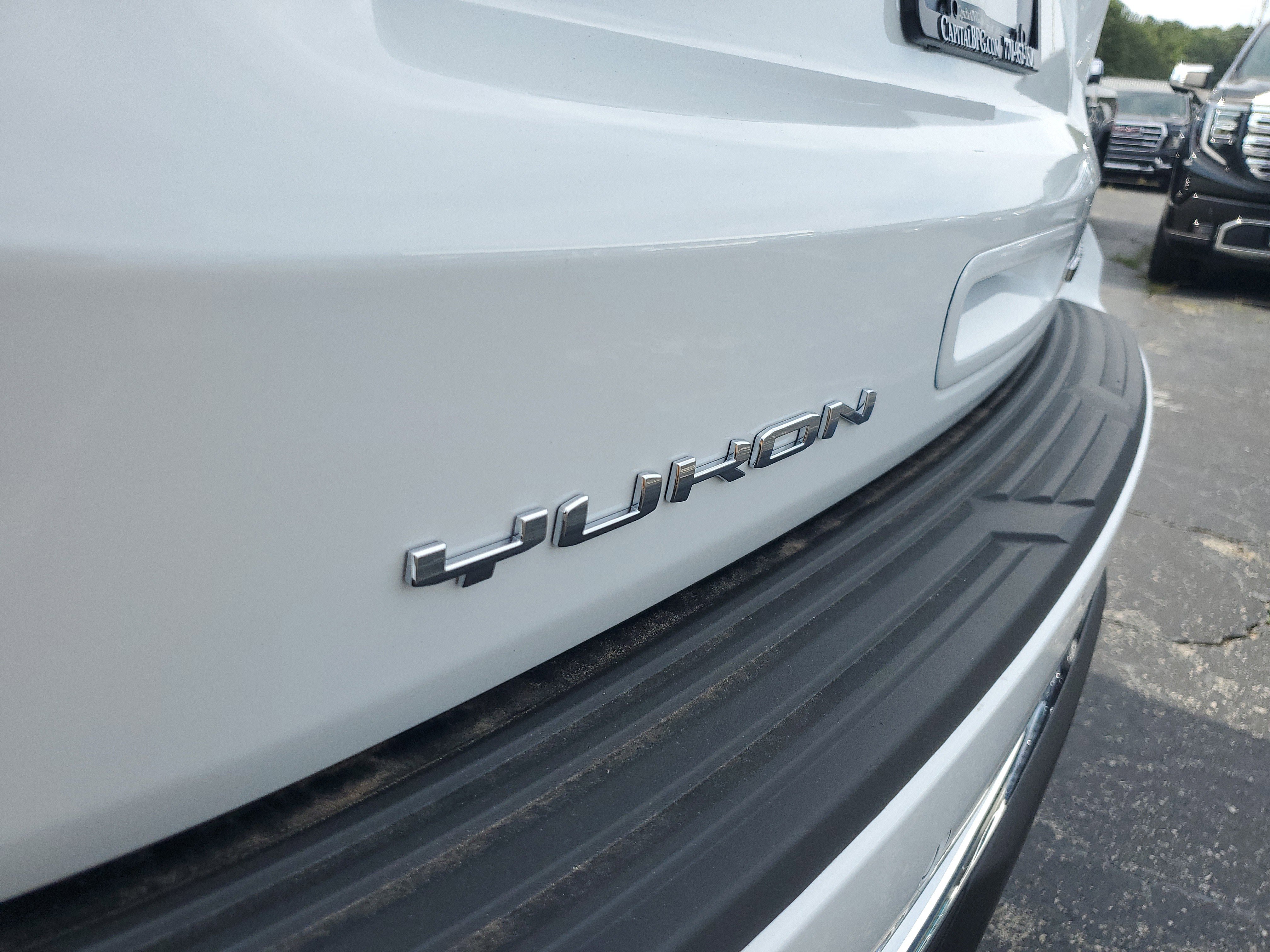 New 2026 GMC Yukon Elevation image 5