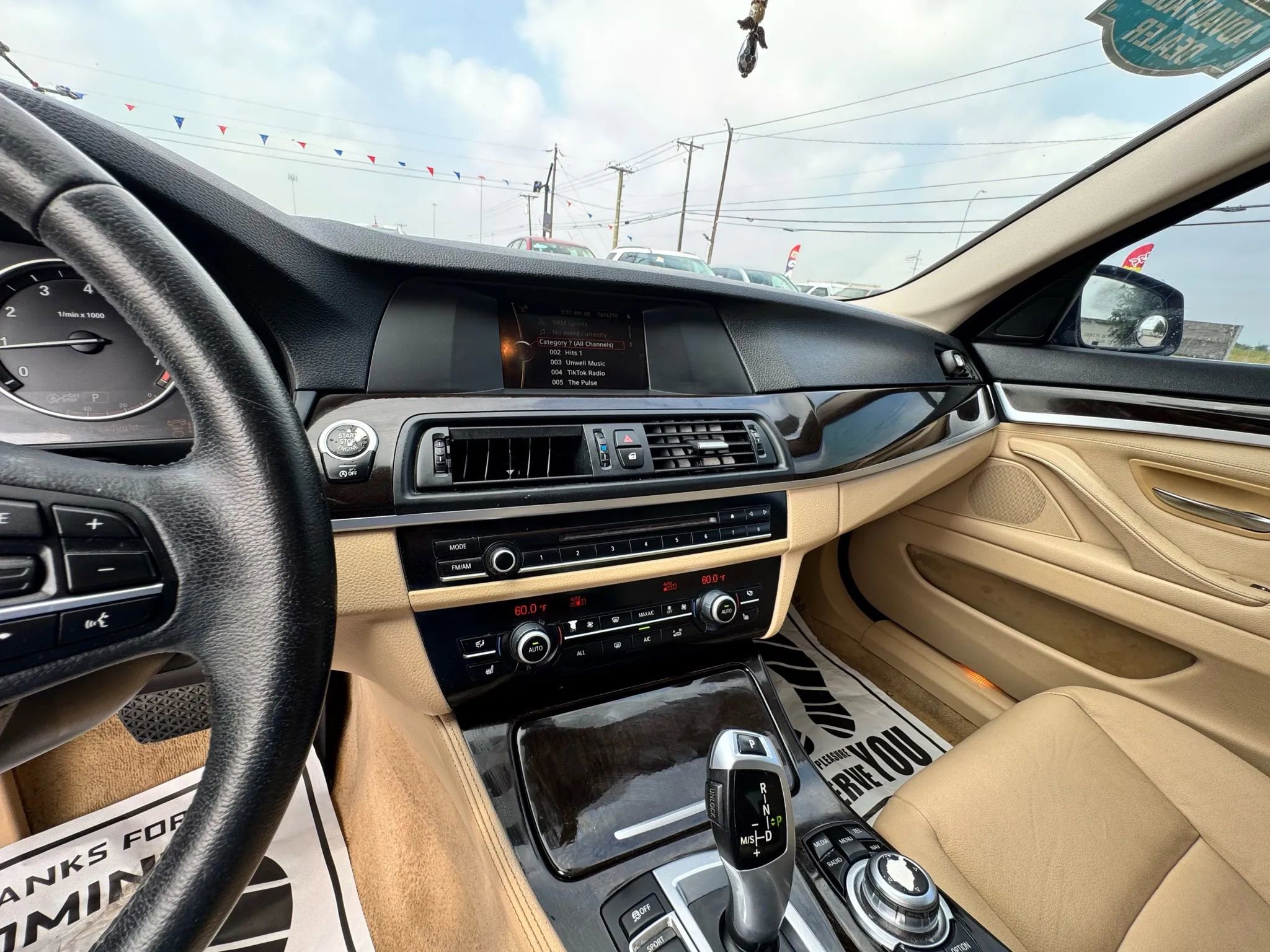 Used 2013 BMW 528i Sedan RWD image 21