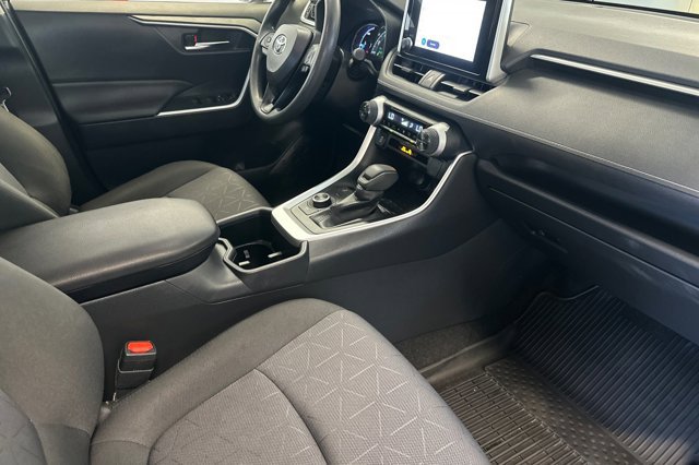 Used 2025 Toyota RAV4 XLE w/ Convenience Package AWD/4WD image 18