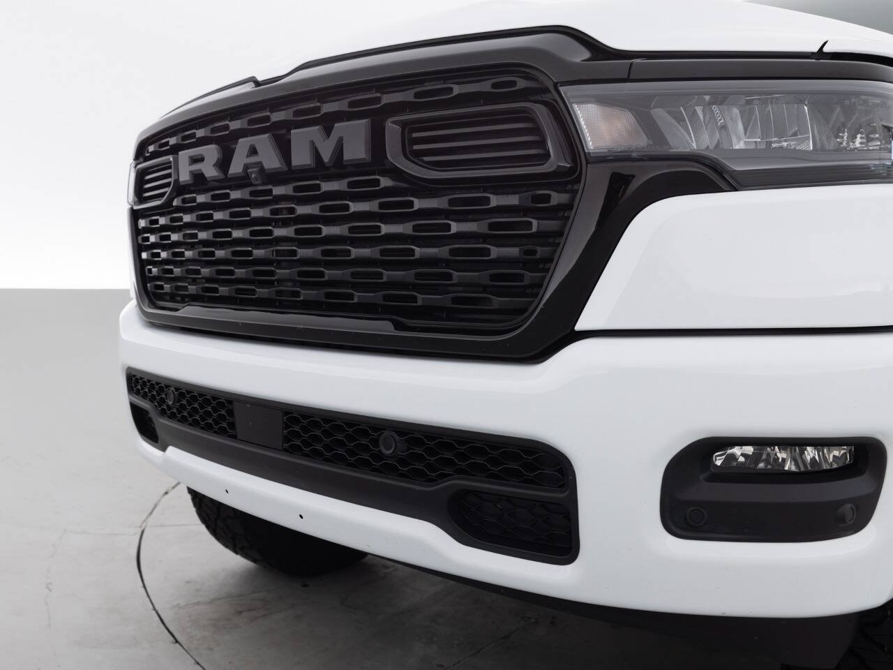 Used 2025 RAM 1500 Big Horn AWD/4WD image 15