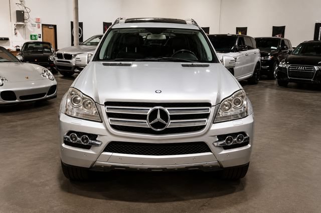 Used 2011 Mercedes-Benz GL 450 4MATIC image 3