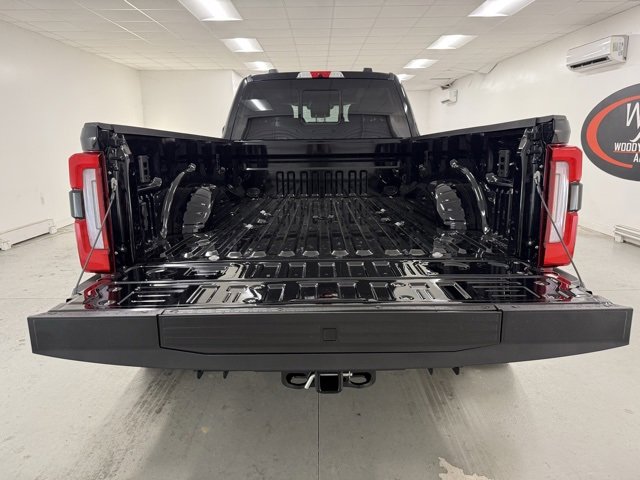 Used 2026 Ford F450 Platinum w/ Platinum Plus Package image 7