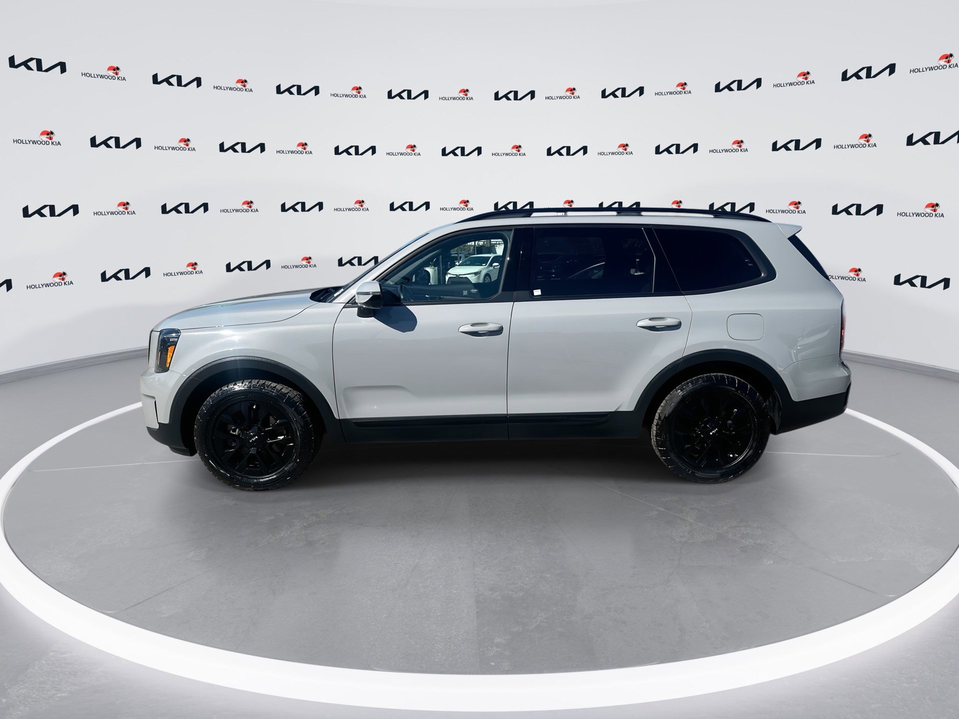 Used 2024 Kia Telluride SX X-Pro image 5