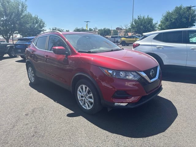 Used 2022 Nissan Rogue Sport SV FWD image 2