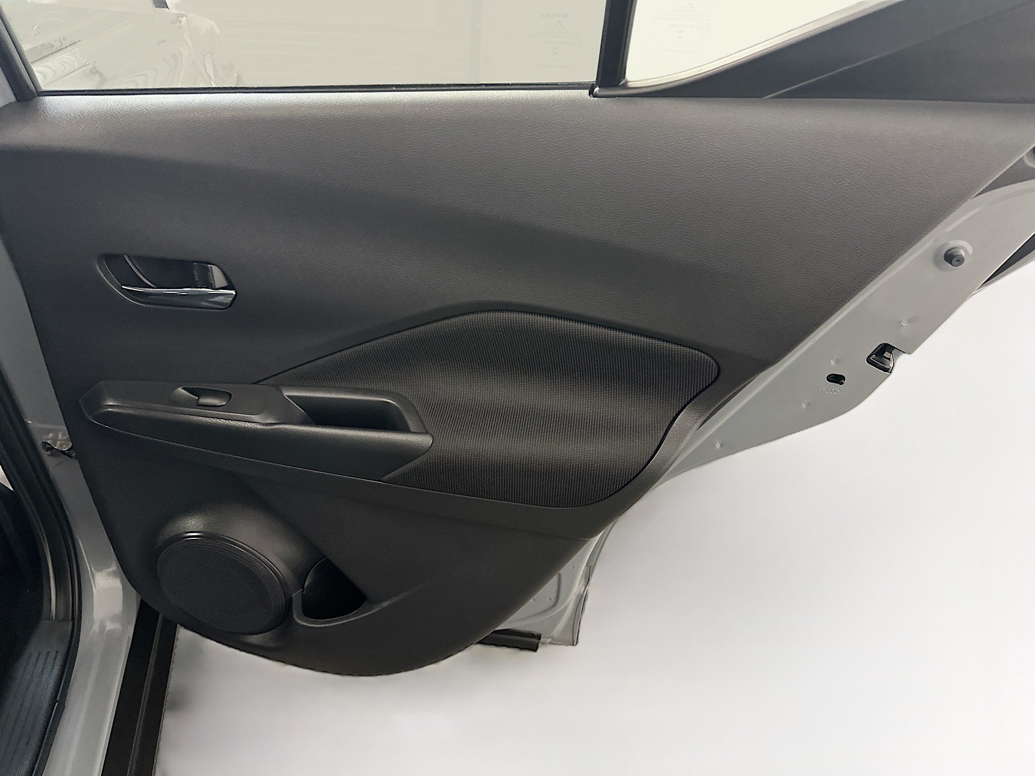 Used 2024 Nissan Kicks SV FWD image 30