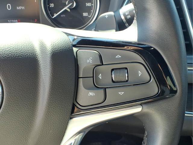 Used 2023 Buick Enclave Essence w/ Sport Touring Edition FWD image 17