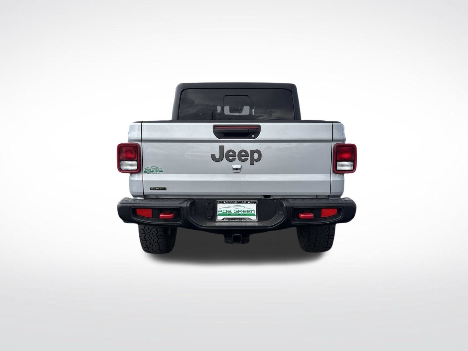 Used 2023 Jeep Gladiator Rubicon w/ Cold Weather Group AWD/4WD image 4
