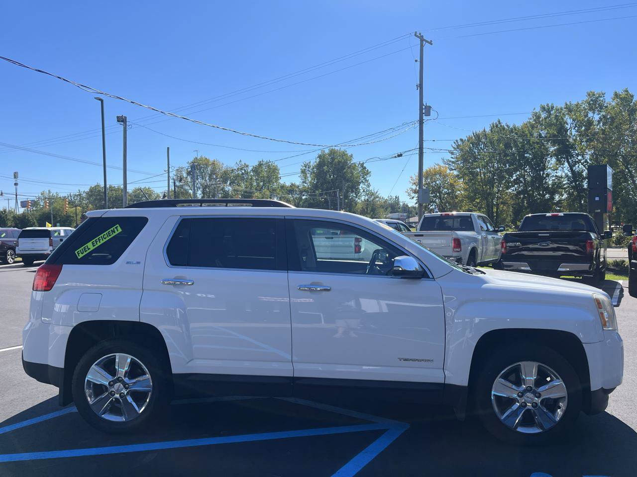 Used 2015 GMC Terrain SLE w/ Chrome Edition FWD image 4