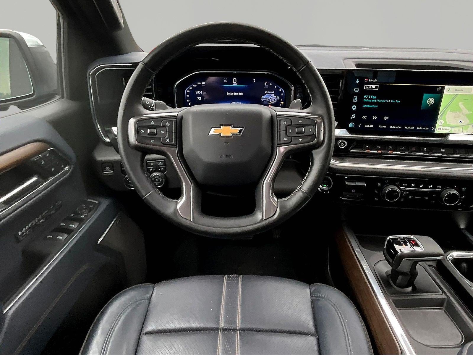 Used 2024 Chevrolet Silverado 1500 High Country w/ High Country Premium Package AWD/4WD image 8