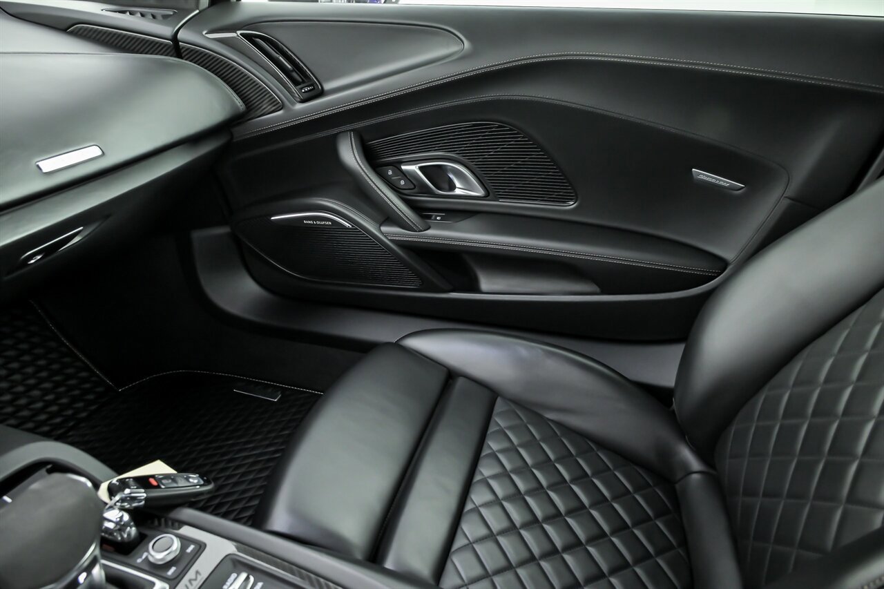 Used 2020 Audi R8 V10 performance image 39