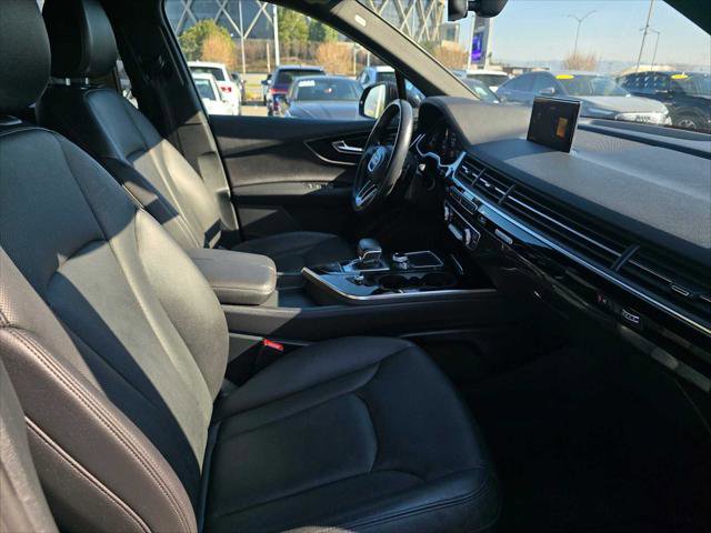 Used 2017 Audi Q7 3.0T Premium Plus image 11
