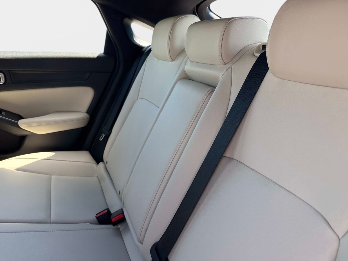 Certified 2026 Acura Integra A-Spec w/ Technology Package FWD image 8