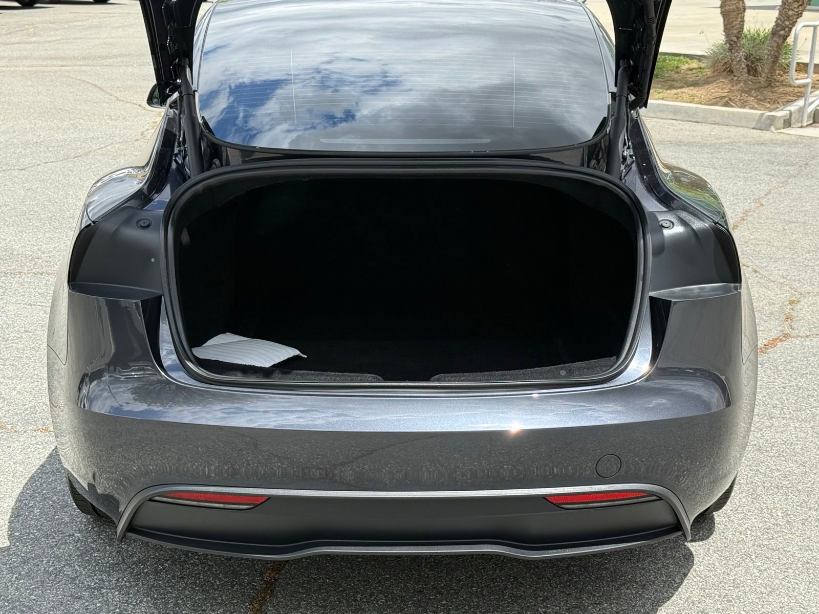 Used 2024 Tesla Model 3 Standard Range RWD image 15