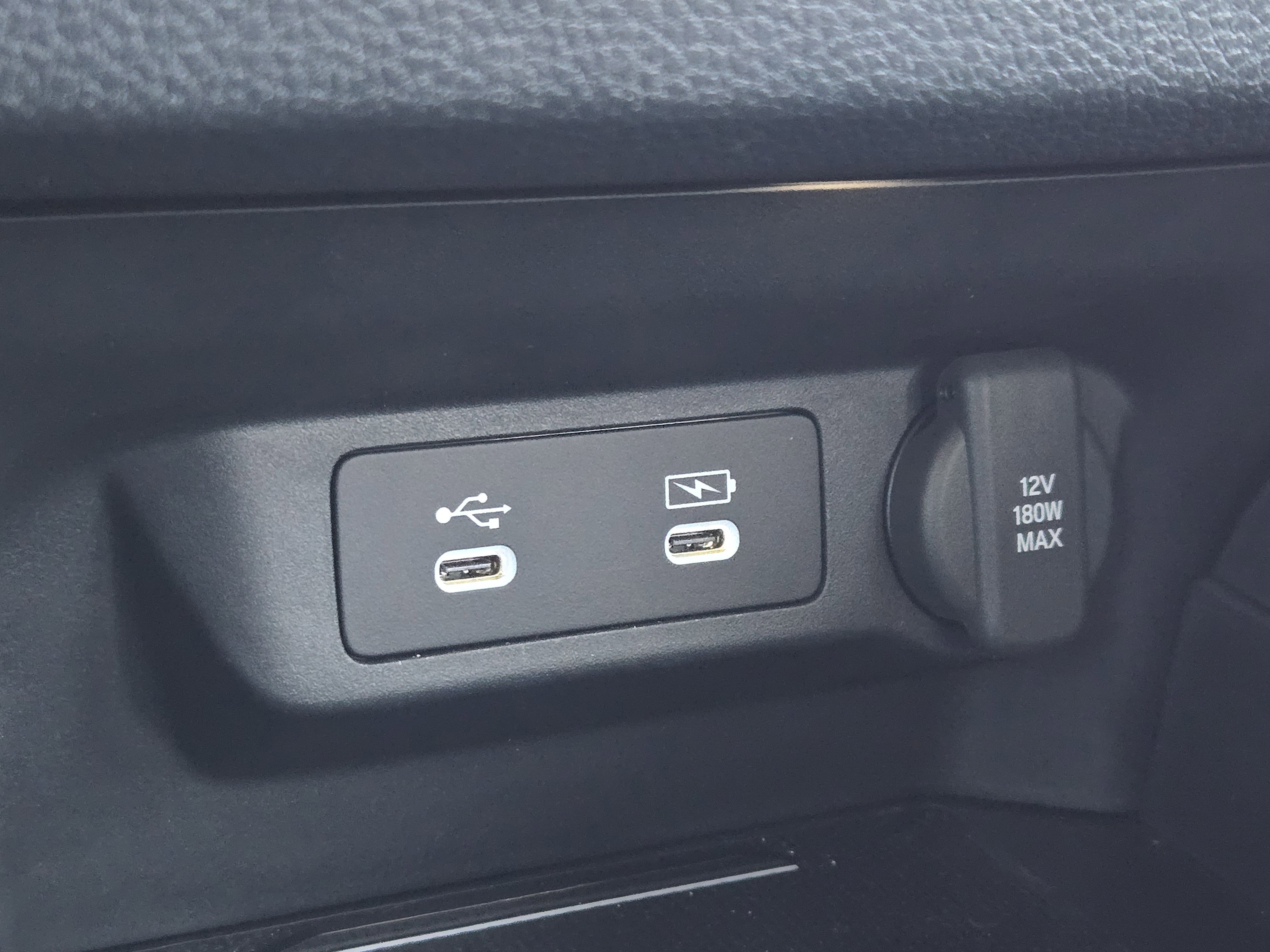 Certified 2025 Acura ADX A-Spec image 27