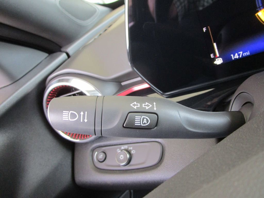 New 2026 Chevrolet Trax RS w/ Sunroof Package image 27