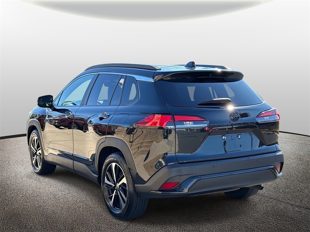 Used 2023 Toyota Corolla Cross XSE w/ Convenience Package image 6