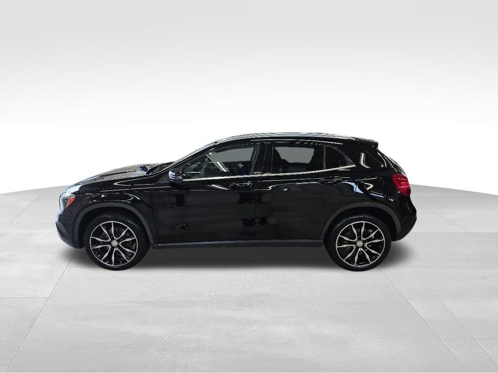Used 2017 Mercedes-Benz GLA 250 4MATIC image 8