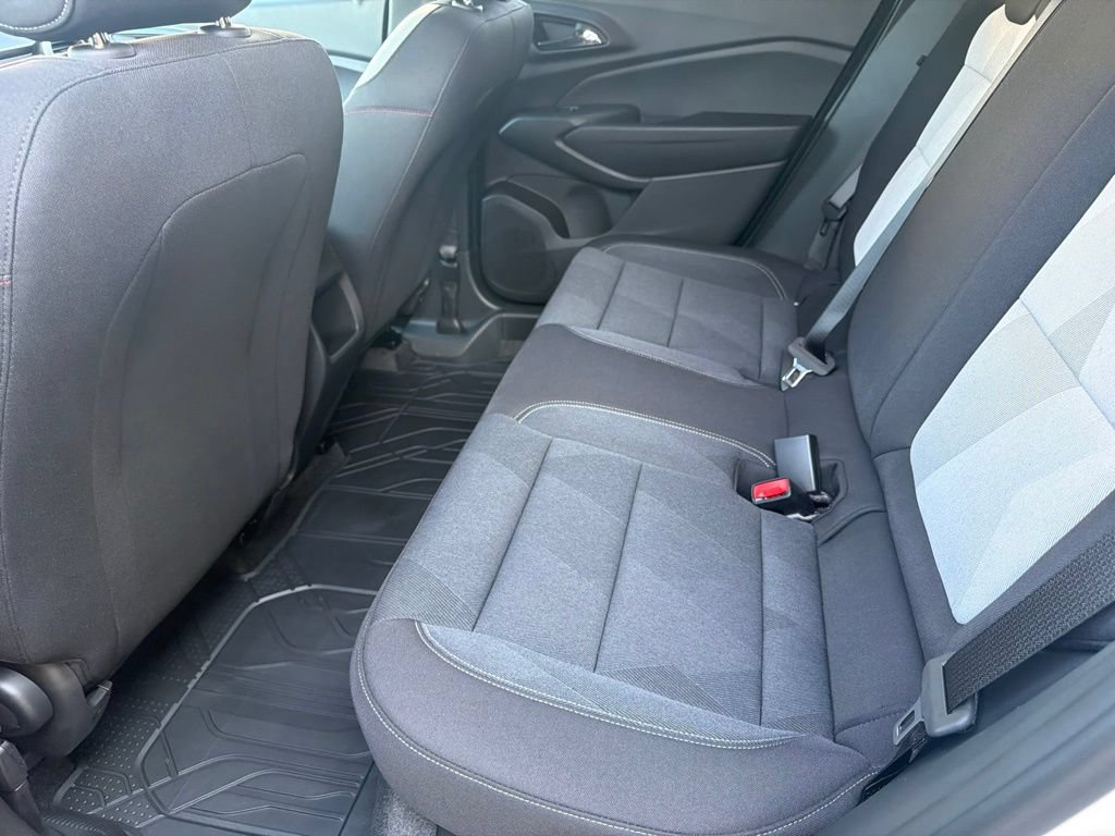 New 2026 Chevrolet Trax RS w/ Sunroof Package FWD image 14