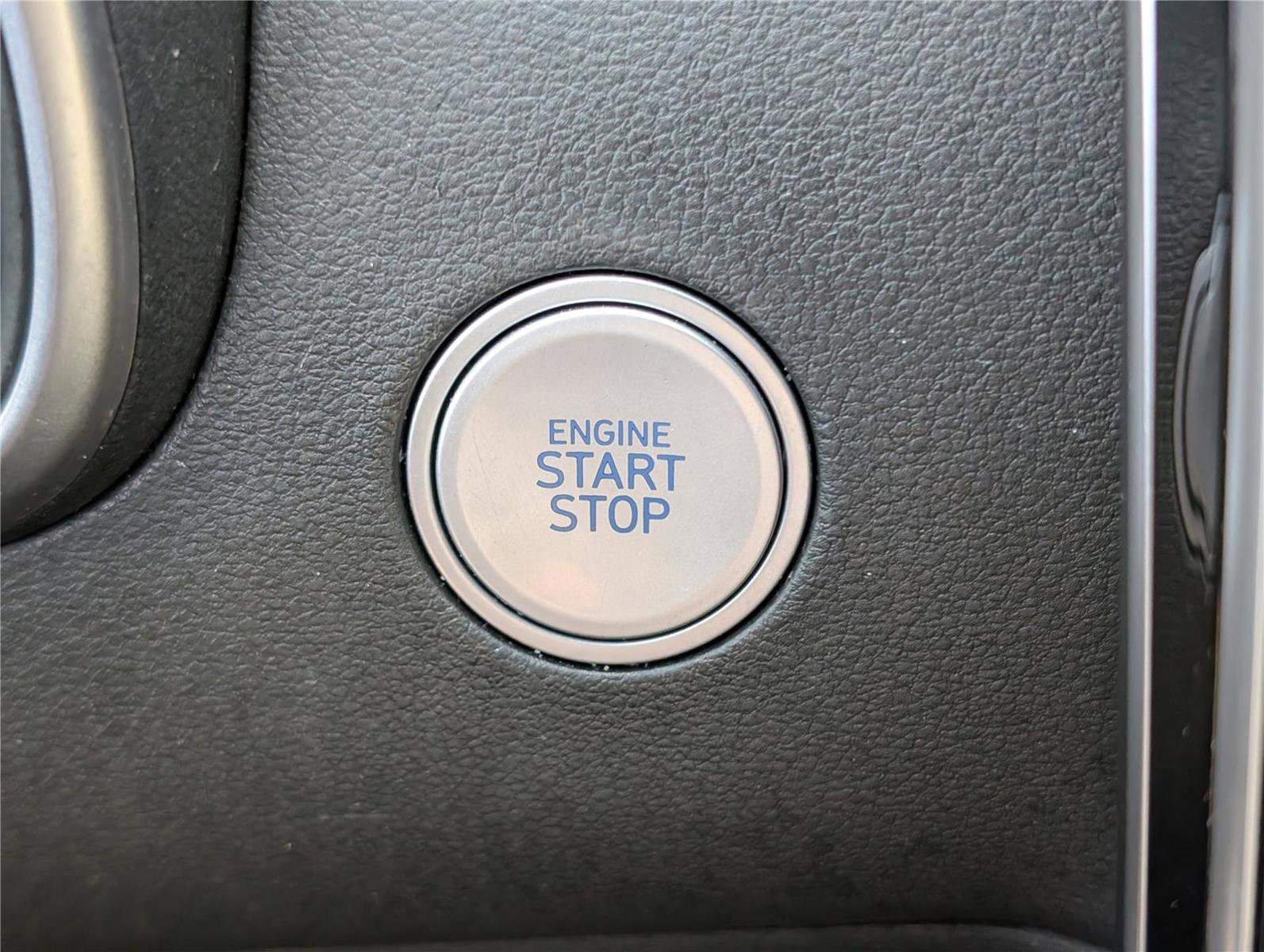 Used 2024 Hyundai Santa Cruz SEL image 21