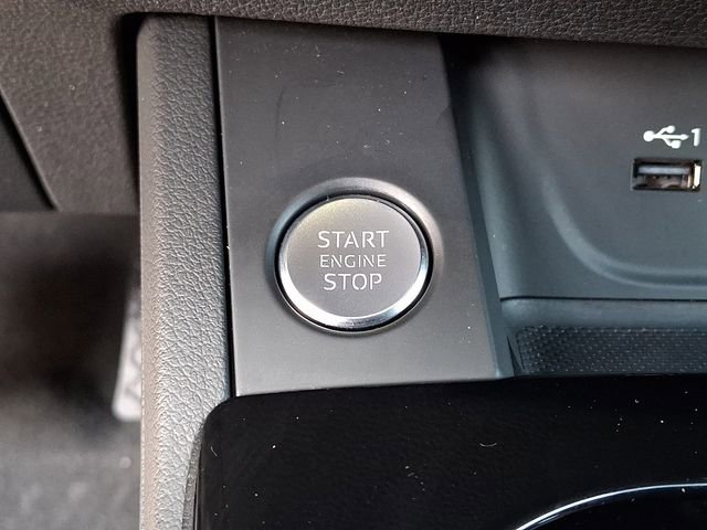 Used 2024 Audi A4 2.0T Premium image 25