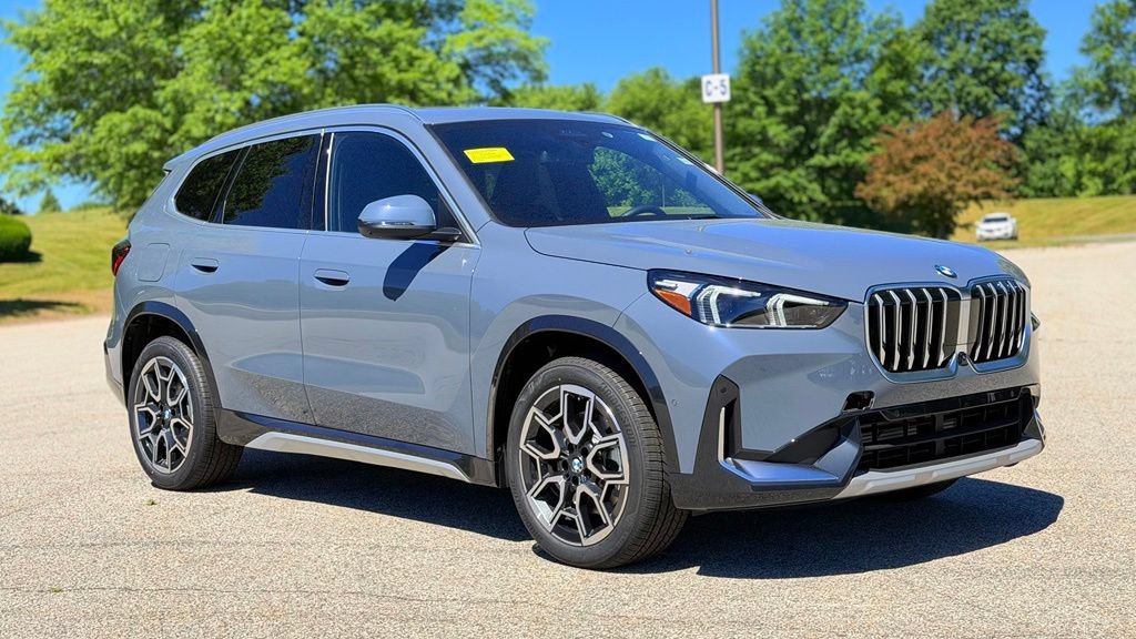 New 2026 BMW X1 xDrive28i w/ Technology Package AWD/4WD image 8