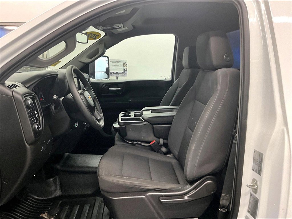 Used 2024 Chevrolet Silverado 3500 W/T w/ WT Safety Package image 10