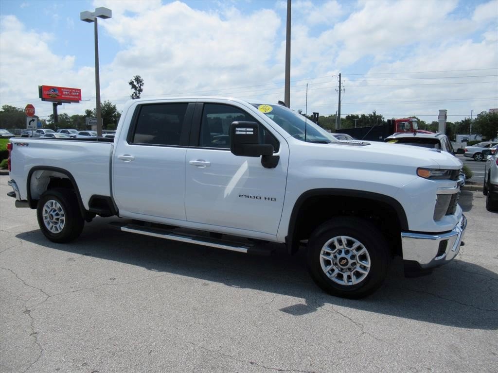 Certified 2025 Chevrolet Silverado 2500 LT w/ Convenience Package AWD/4WD image 2