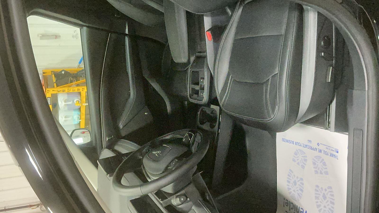 New 2025 Ford Mustang Mach-E Premium image 12