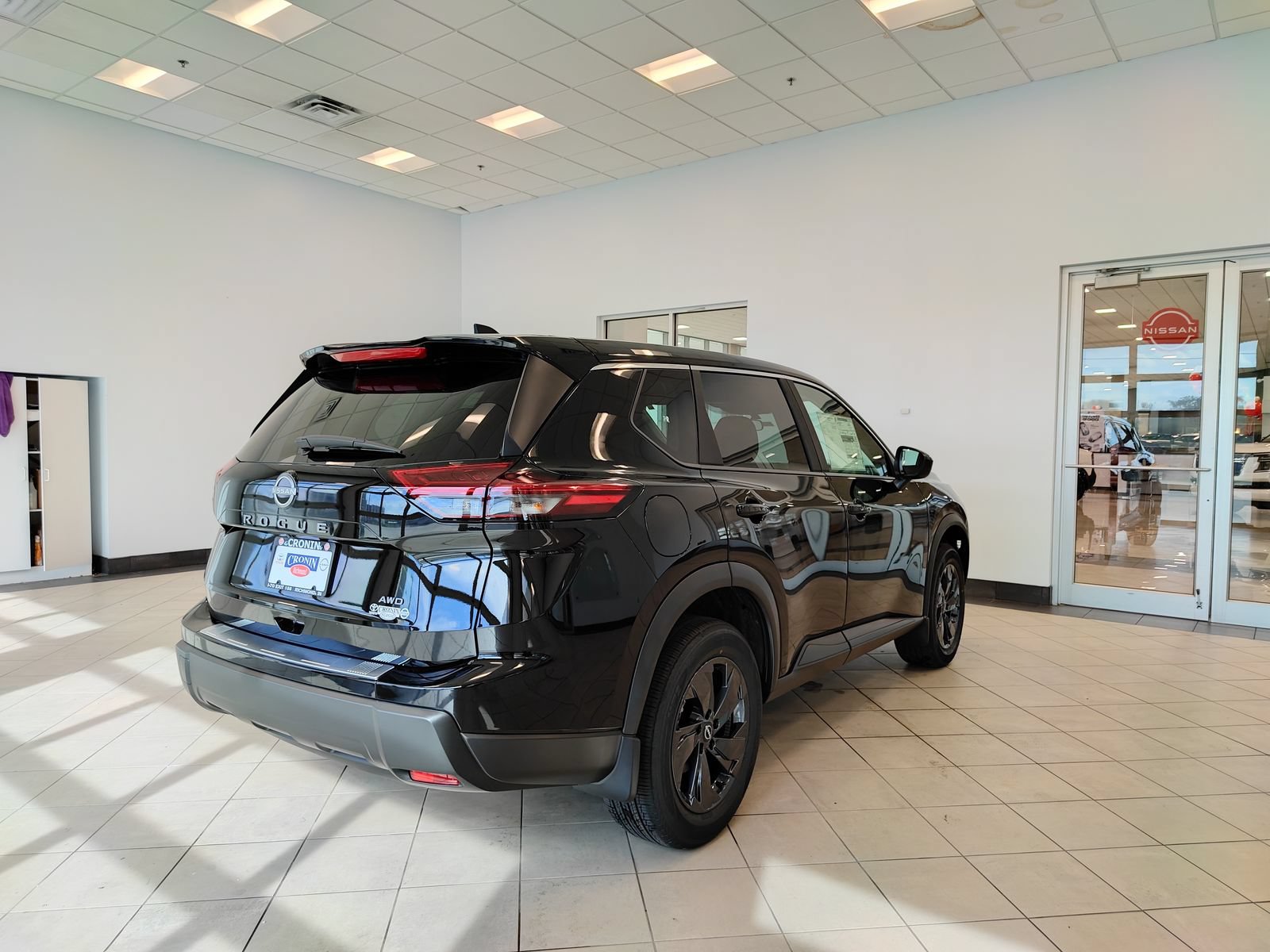 New 2026 Nissan Rogue SV AWD/4WD image 3