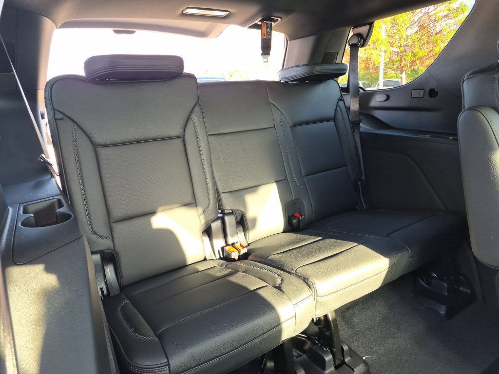New 2026 GMC Yukon Denali w/ Denali Reserve Package AWD/4WD image 35
