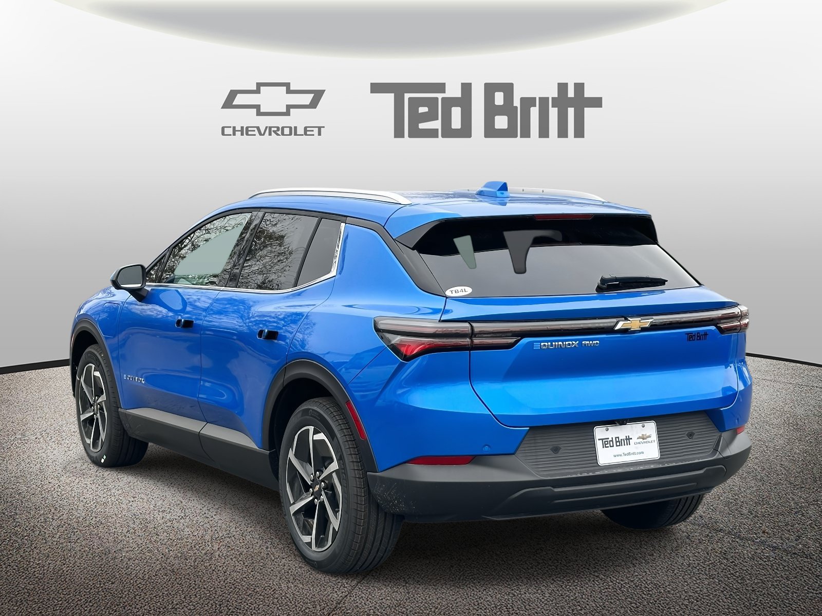 New 2026 Chevrolet Equinox EV LT AWD/4WD image 6