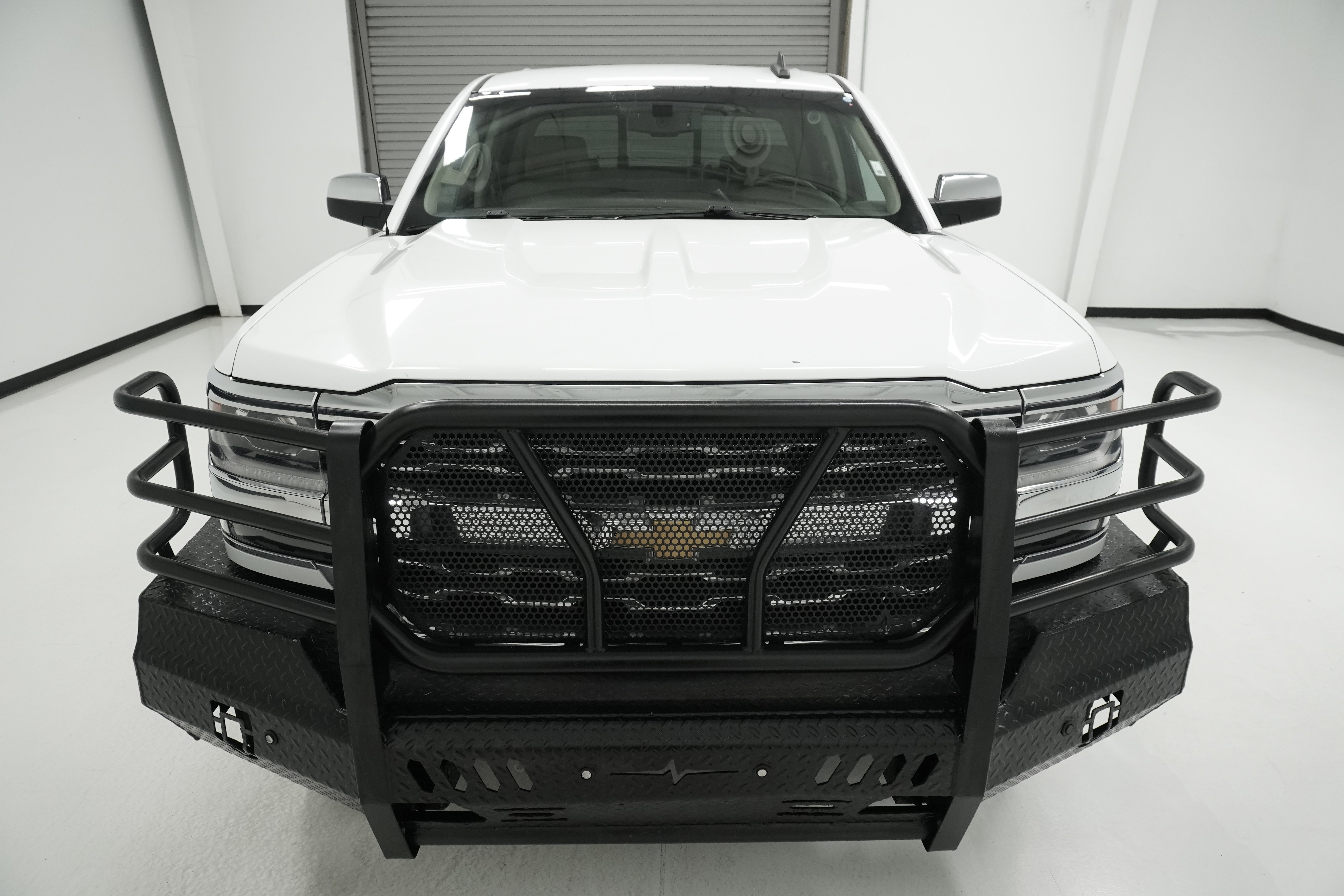 Used 2018 Chevrolet Silverado 1500 LTZ w/ Texas Edition AWD/4WD image 2