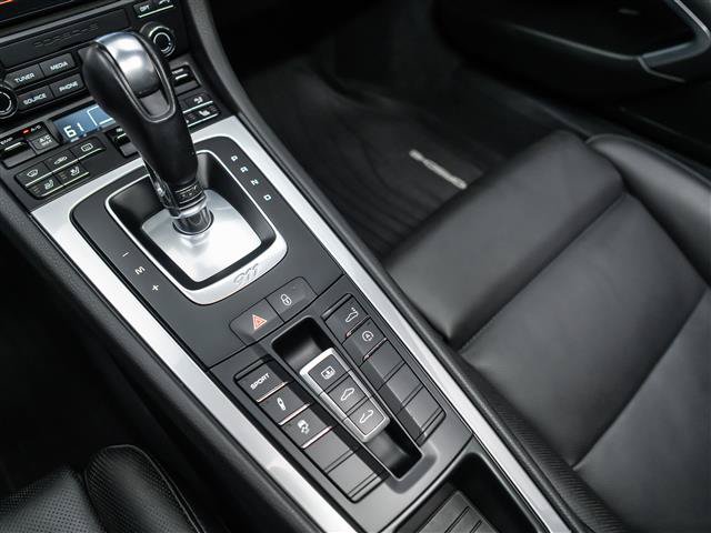 Used 2018 Porsche 911 Carrera RWD image 19