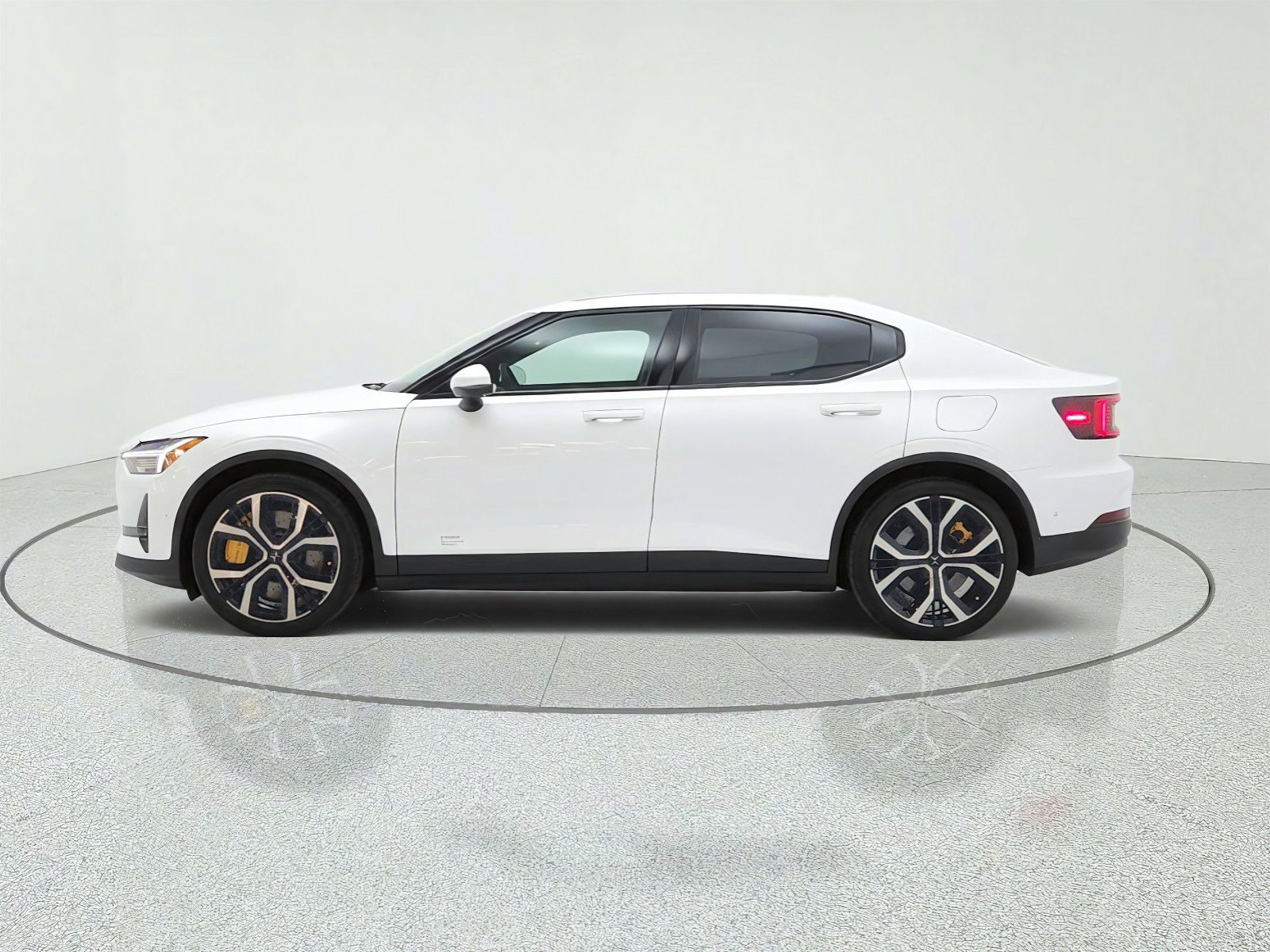 Used 2023 Polestar Polestar 2 w/ Pilot Pack AWD/4WD image 8