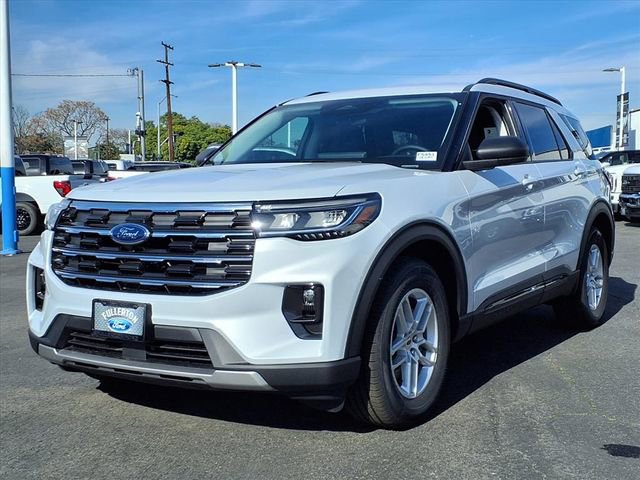 New 2026 Ford Explorer Active w/ Active Comfort Package image 1