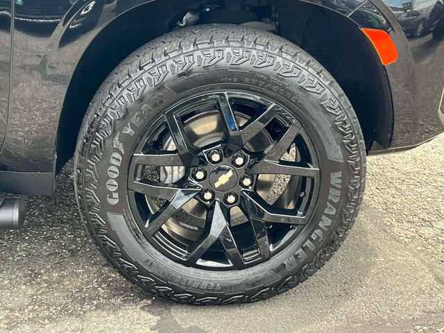 Used 2022 Chevrolet Tahoe Z71 w/ Max Trailering Package AWD/4WD image 7