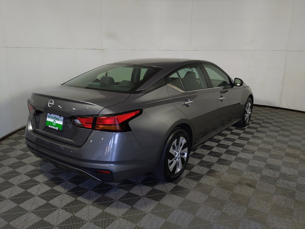 Used 2024 Nissan Altima 2.5 S FWD image 10