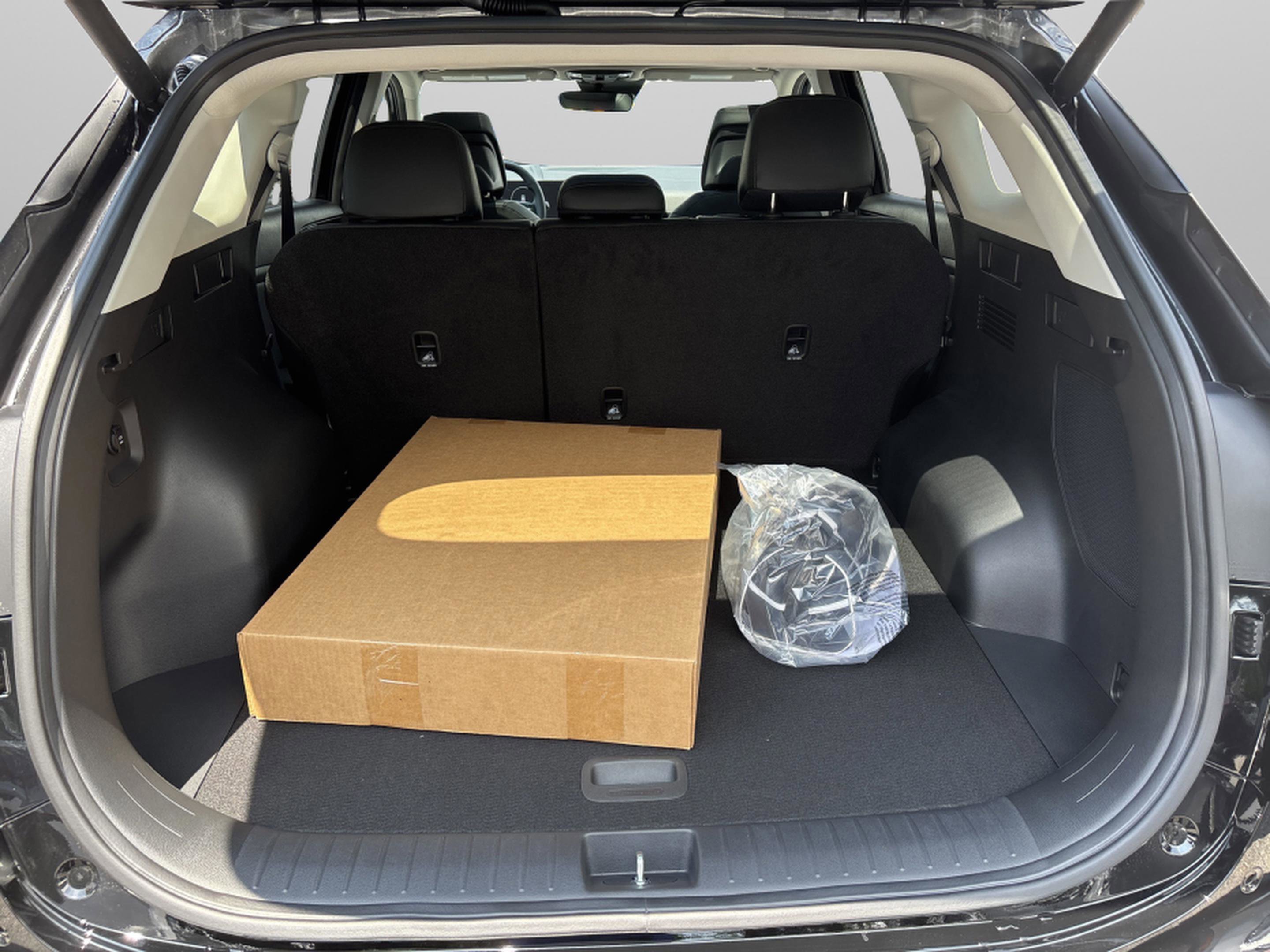 New 2026 Kia Sportage SX image 32