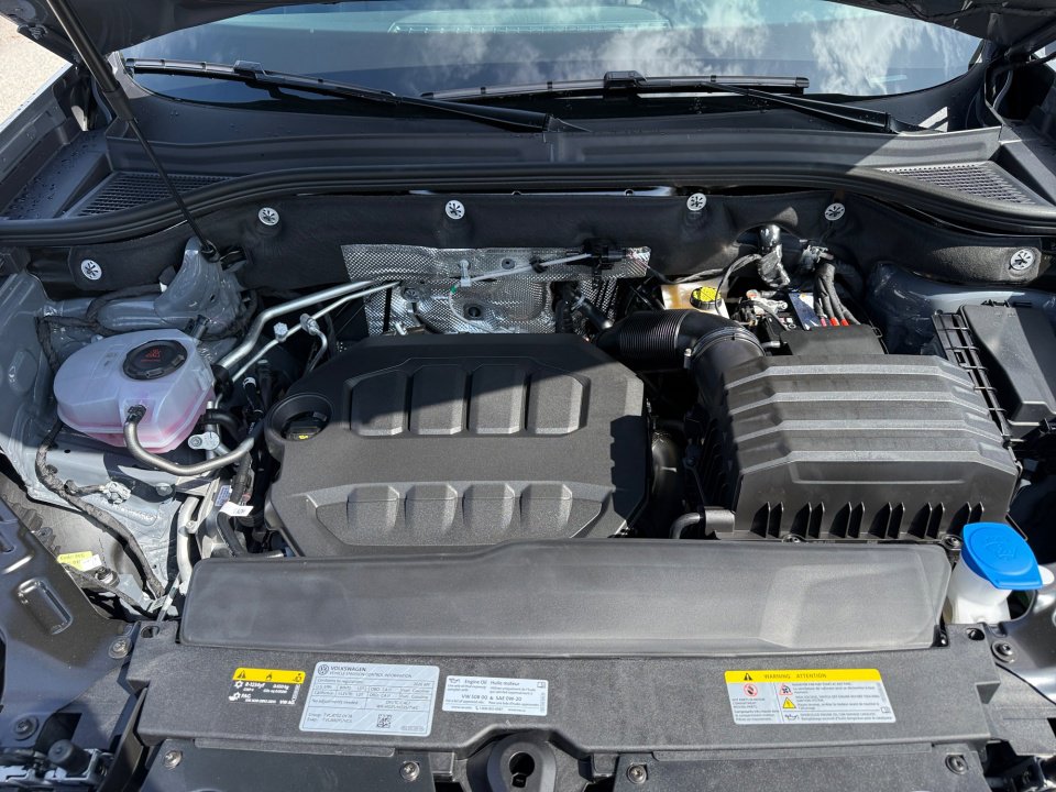 New 2026 Volkswagen Atlas SE image 16