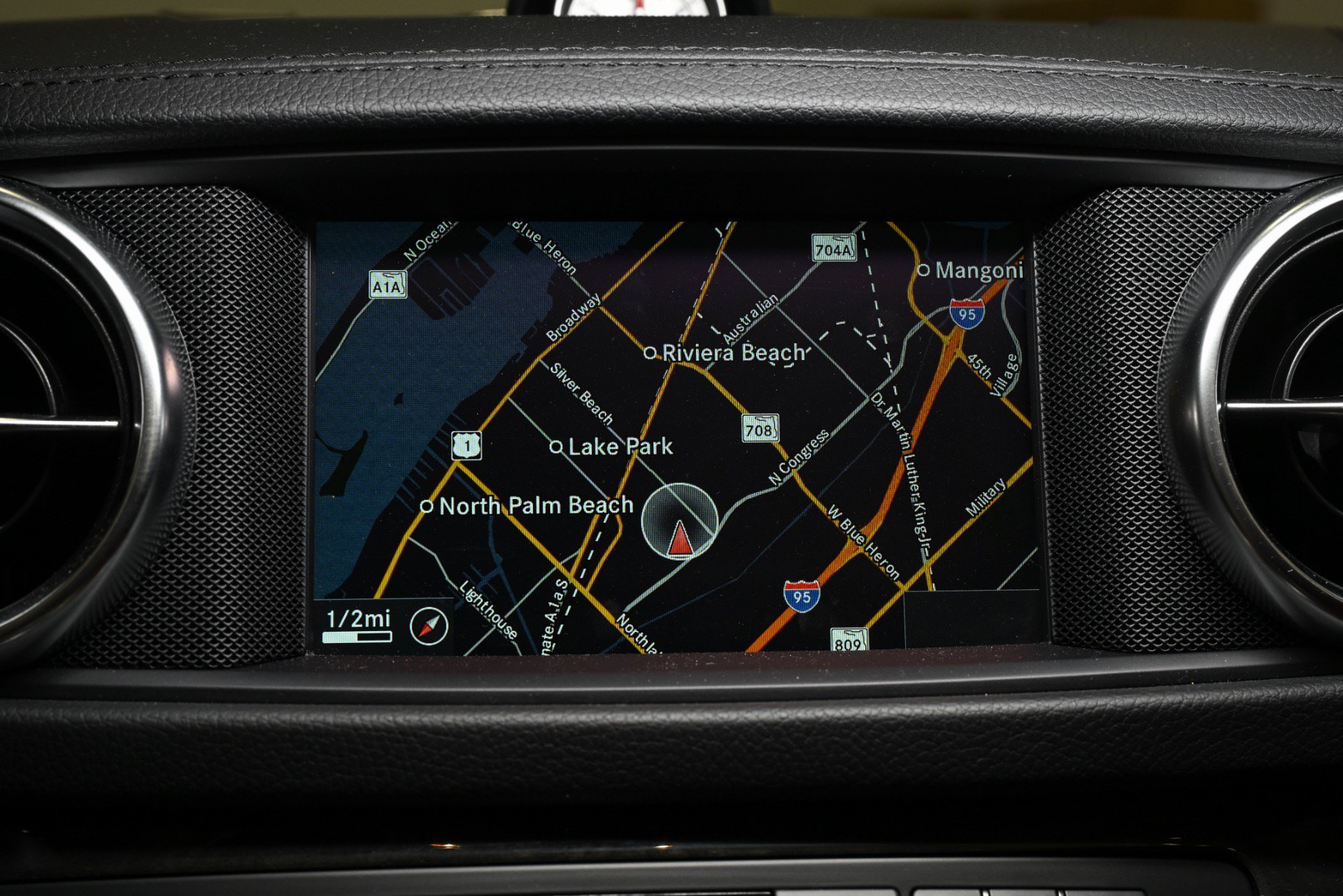 Used 2014 Mercedes-Benz SL 550 image 19