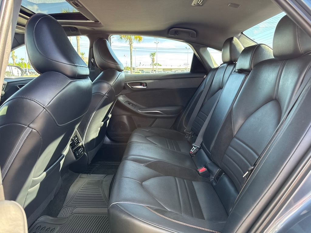 Used 2020 Toyota Avalon Touring w/ Advanced Safety Package FWD image 14