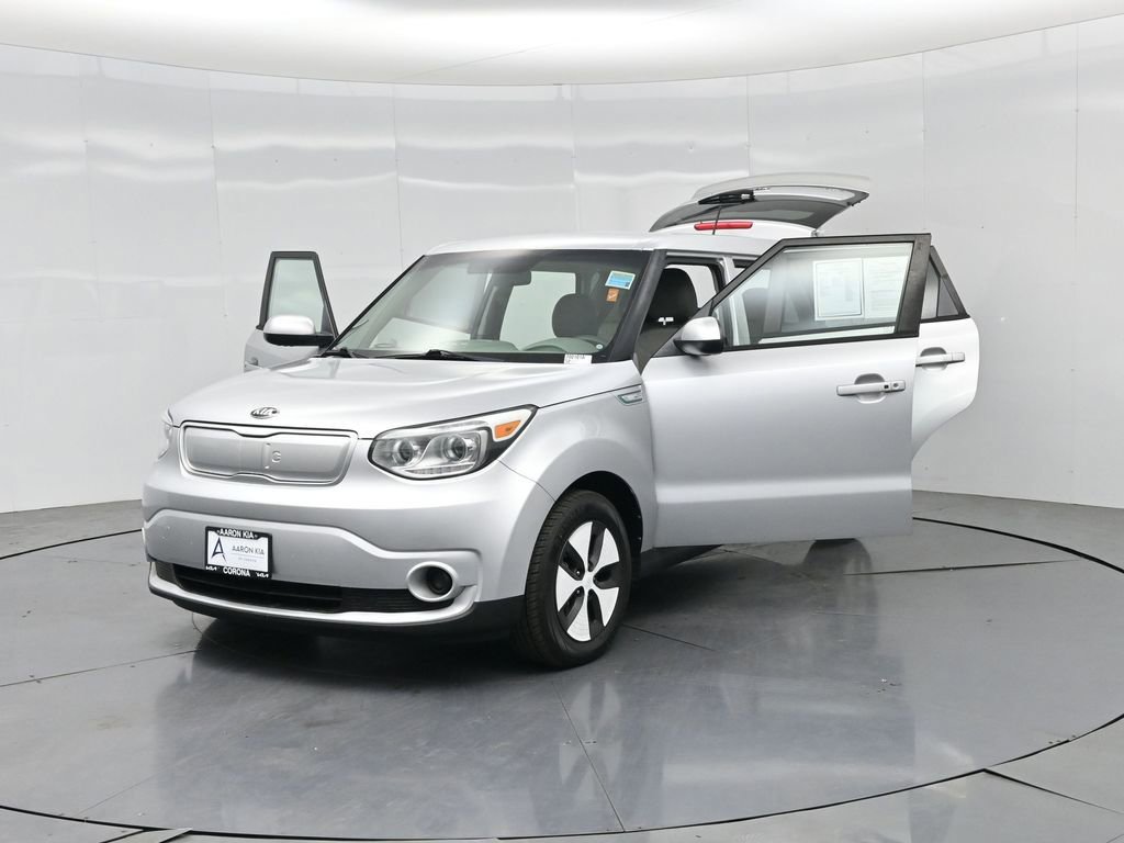 Used 2016 Kia Soul EV FWD image 29