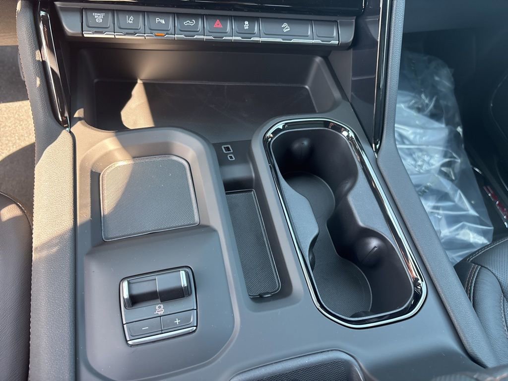 New 2026 GMC Sierra 2500 AT4 w/ AT4 Premium Plus Package image 34