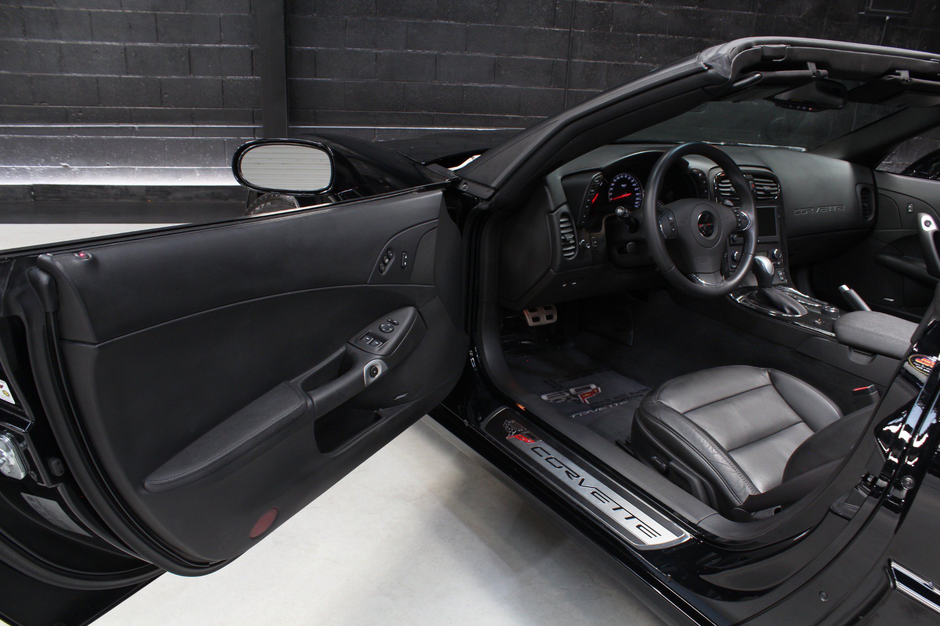 Used 2013 Chevrolet Corvette Grand Sport w/ 3LT Preferred Equipment Group RWD image 36