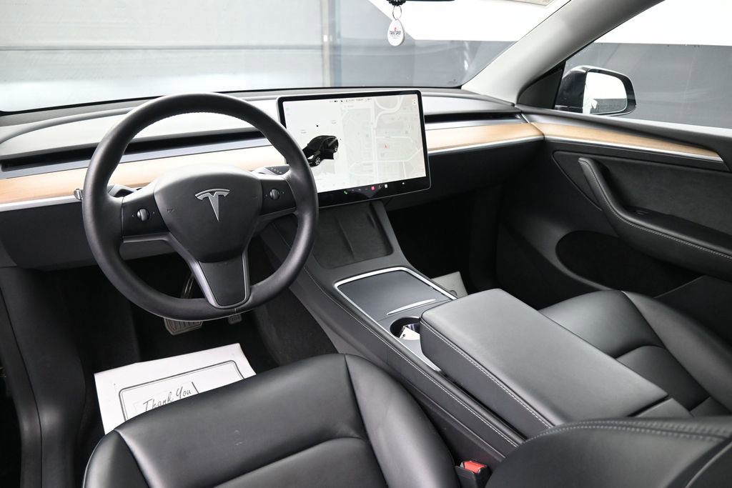 Used 2023 Tesla Model Y Long Range AWD/4WD image 22