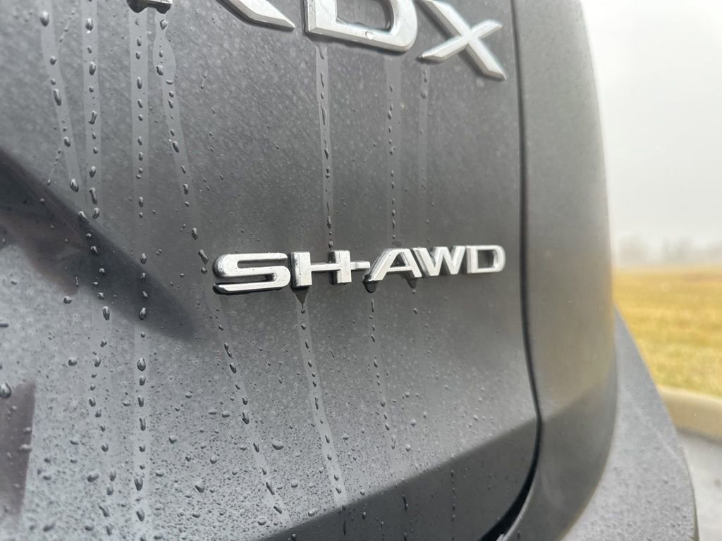 Used 2024 Acura RDX SH-AWD image 3