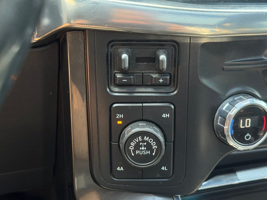 Used 2021 Ford F150 Lariat w/ Luxury Package w/ Equipment Group 502A High AWD/4WD image 63