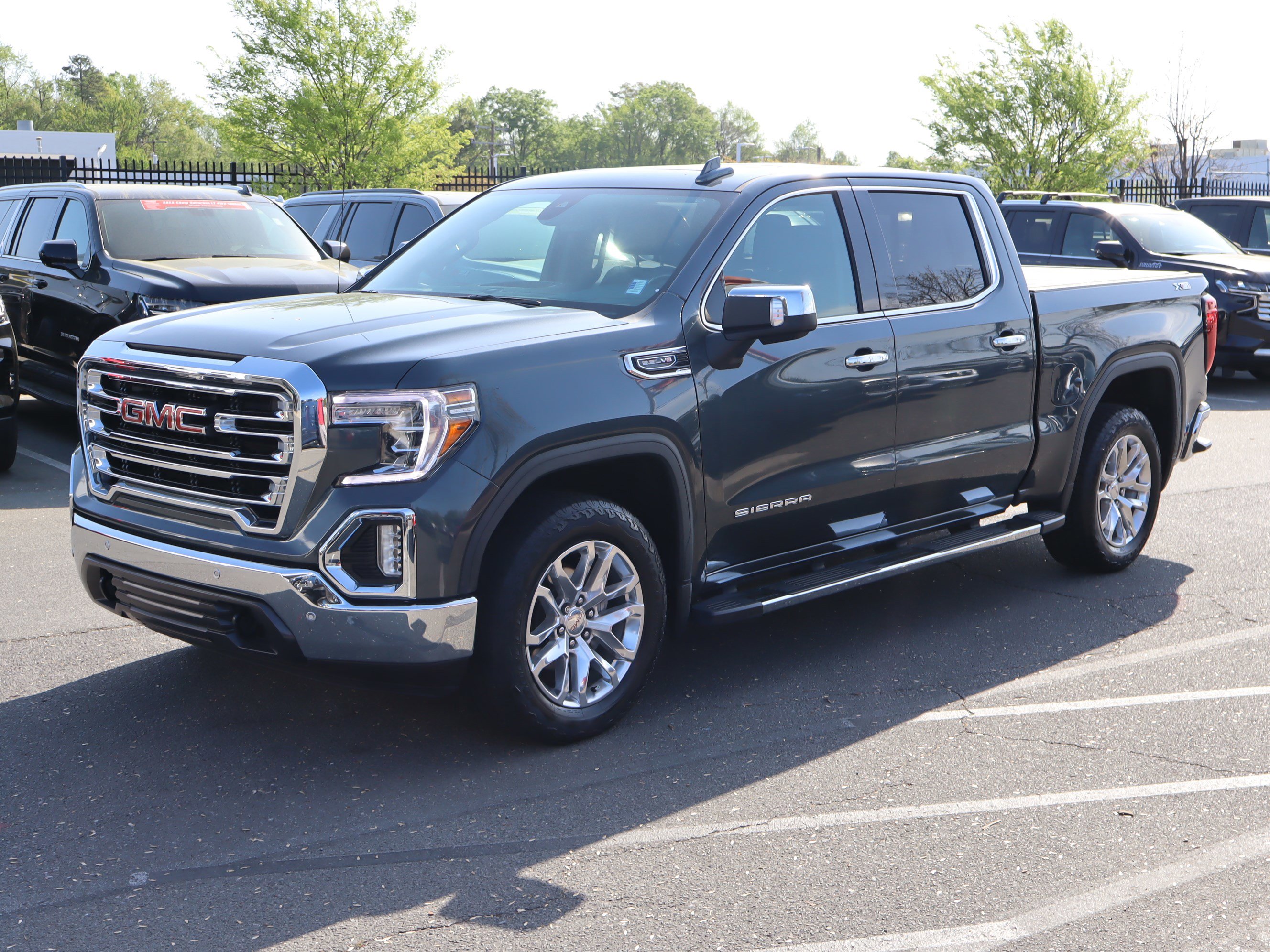 Used 2021 GMC Sierra 1500 SLT w/ SLT Premium Plus Package image 5