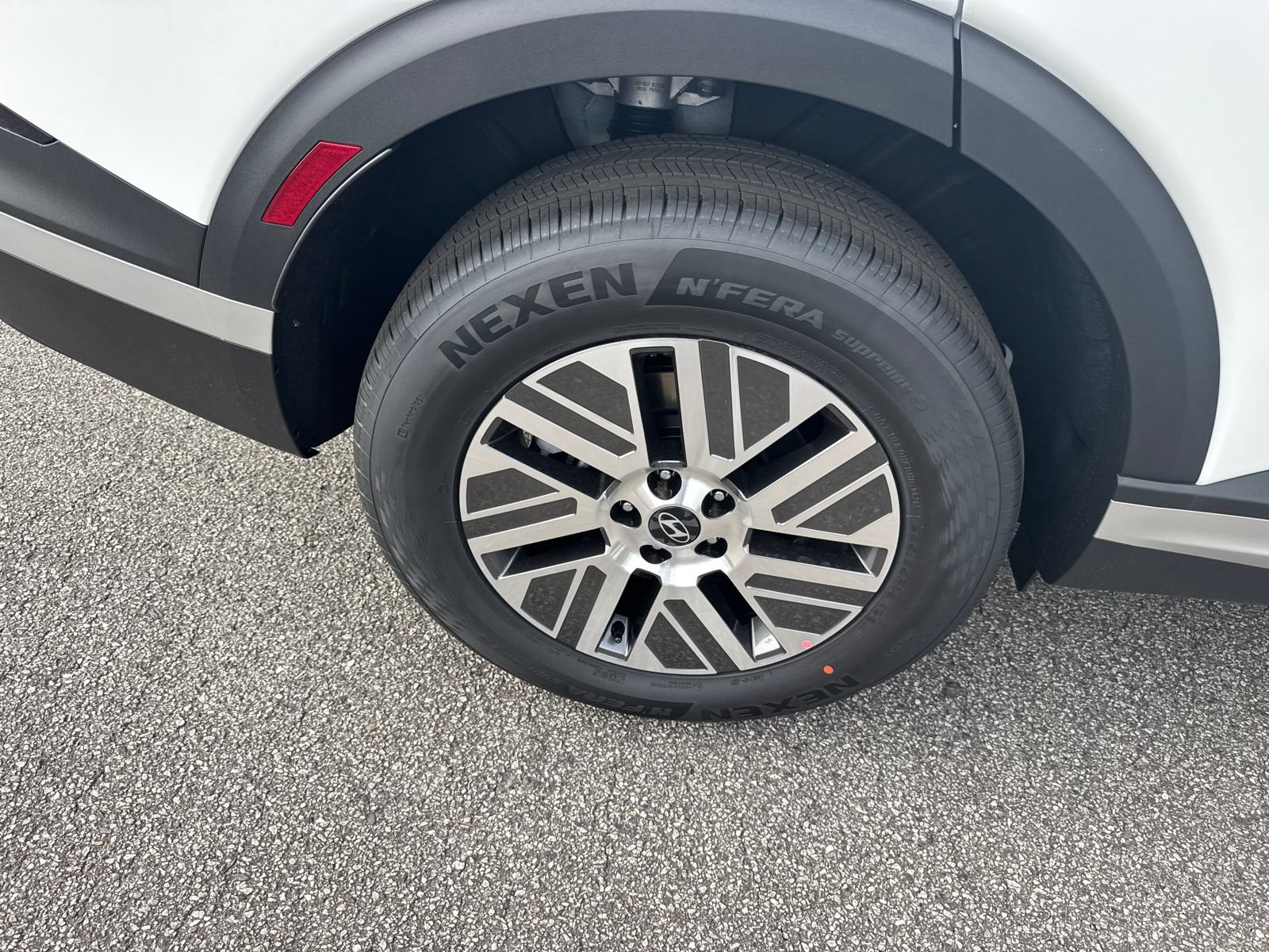 New 2026 Hyundai Palisade FWD Hybrid image 18