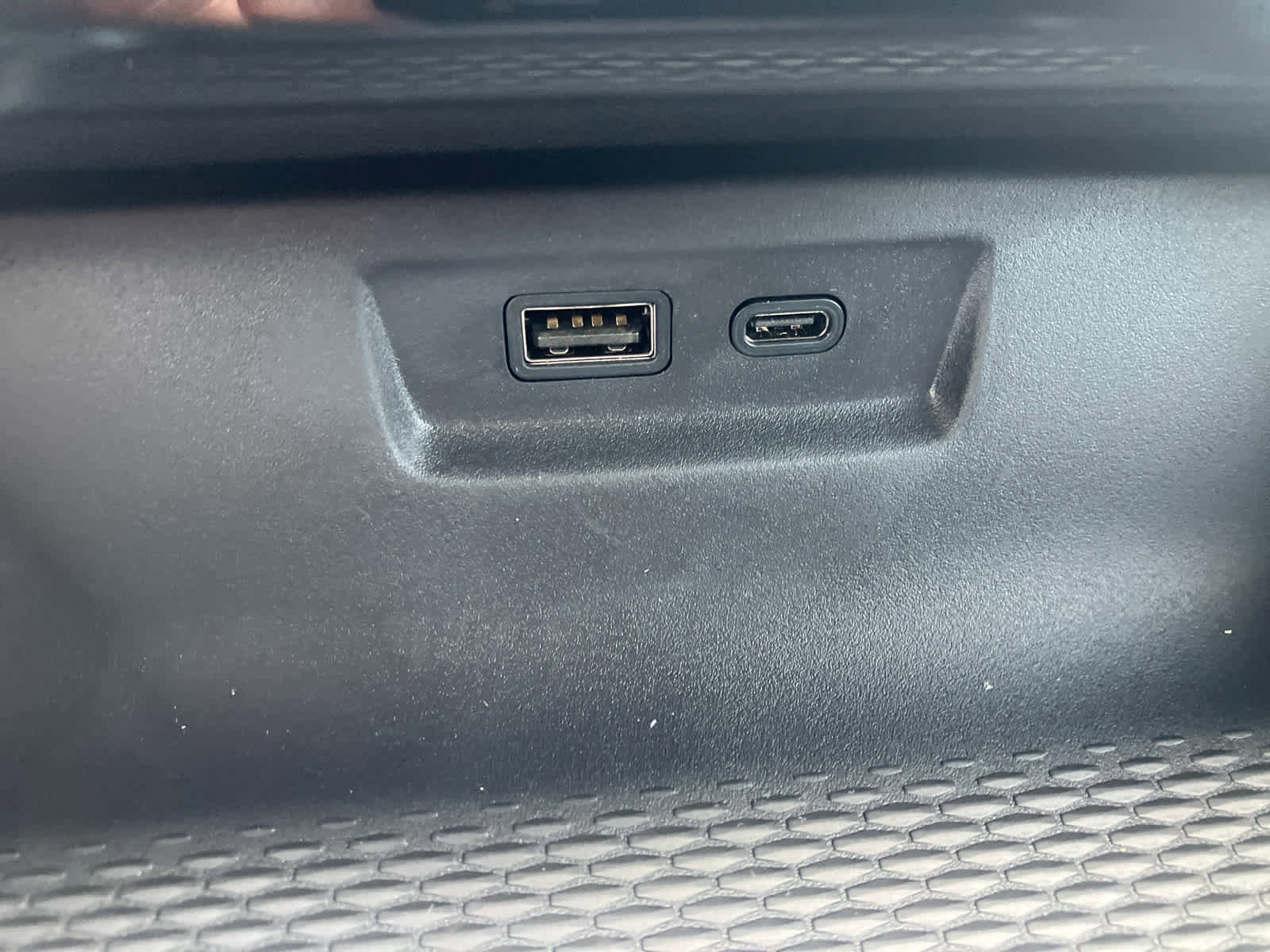New 2026 GMC Terrain AT4 w/ Technology Package II image 30